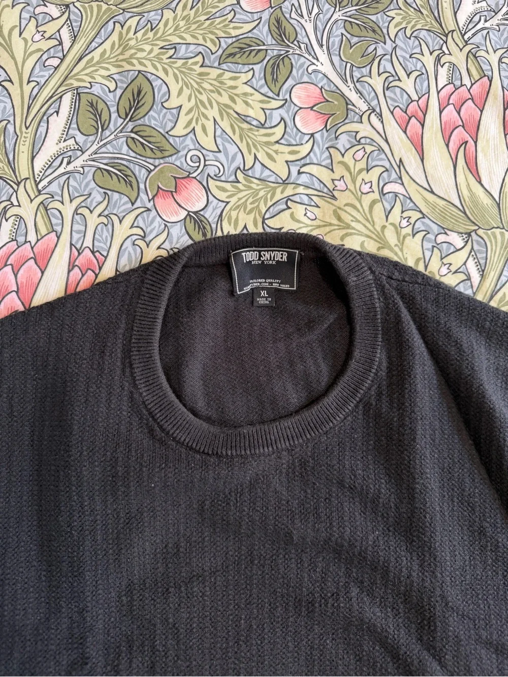 Todd Snyder Men's Charcoal Crewneck Sweater